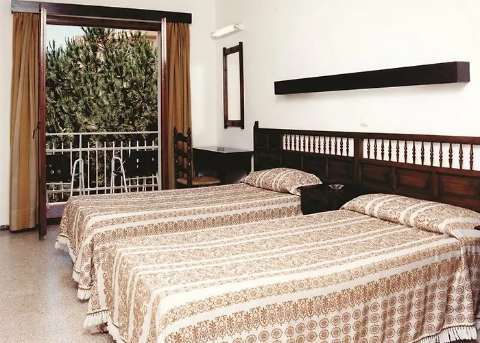 Hotel Clipper Affiliated By Fergus Lloret de Mar